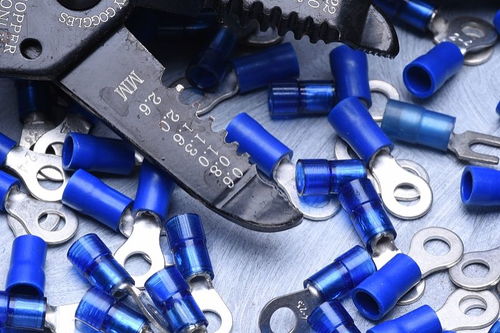 汽车易损件汽配加盟品牌哪个好